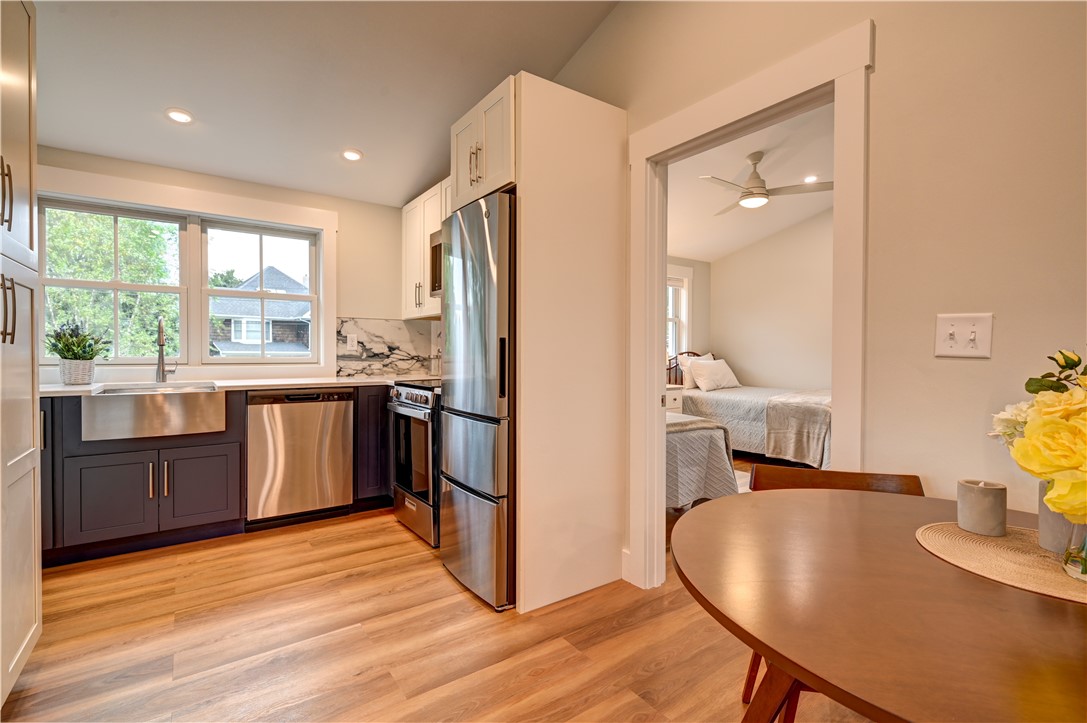 5 Key Court, Unit B Newport, RI 02840 - Photo 14 of 25
