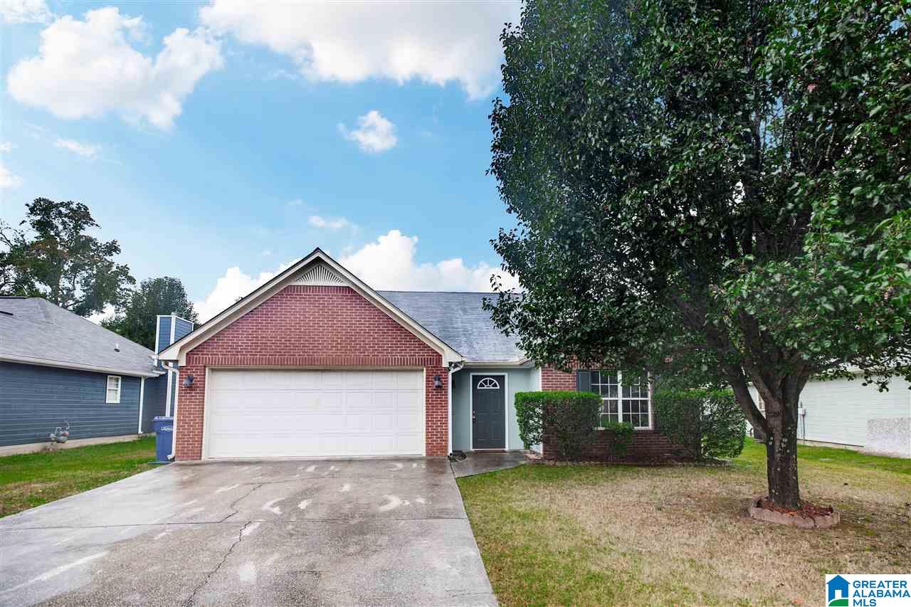 112 Lake Terrace Alabaster, AL 35007 - Photo 1 of 33