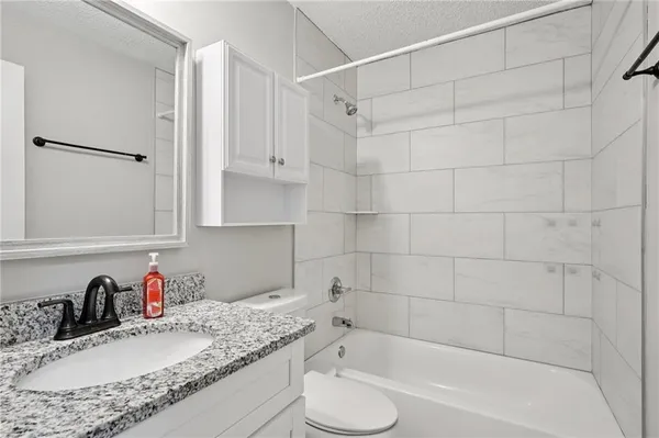 $385,000 | 1961 Oak Leaf Court, Marietta, GA 30008