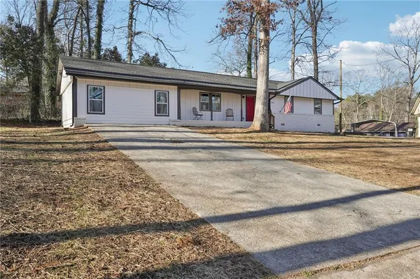 $385,000 | 1961 Oak Leaf Court, Marietta, GA 30008