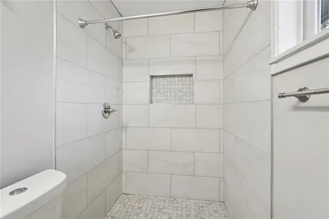 $385,000 | 1961 Oak Leaf Court, Marietta, GA 30008