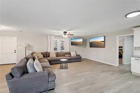 $385,000 | 1961 Oak Leaf Court, Marietta, GA 30008