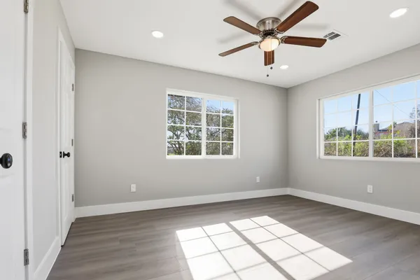 $265,000 | 301 South Brown Drive, Texas City, TX 77591