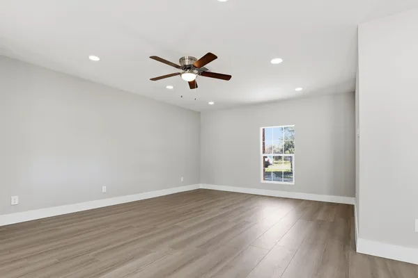 $265,000 | 301 South Brown Drive, Texas City, TX 77591