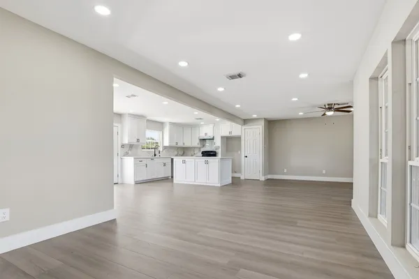 $265,000 | 301 South Brown Drive, Texas City, TX 77591