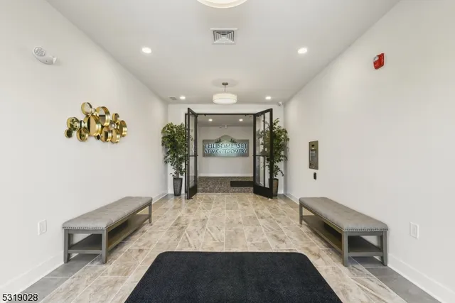 $2,895 | 1377 Highway 206, Unit 115, Skillman, NJ 08558