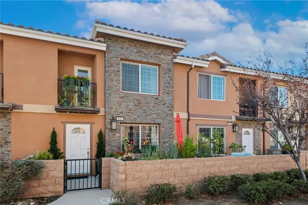 $469,000 | 16408 Valencia Avenue, Unit 615, Fontana, CA 92335