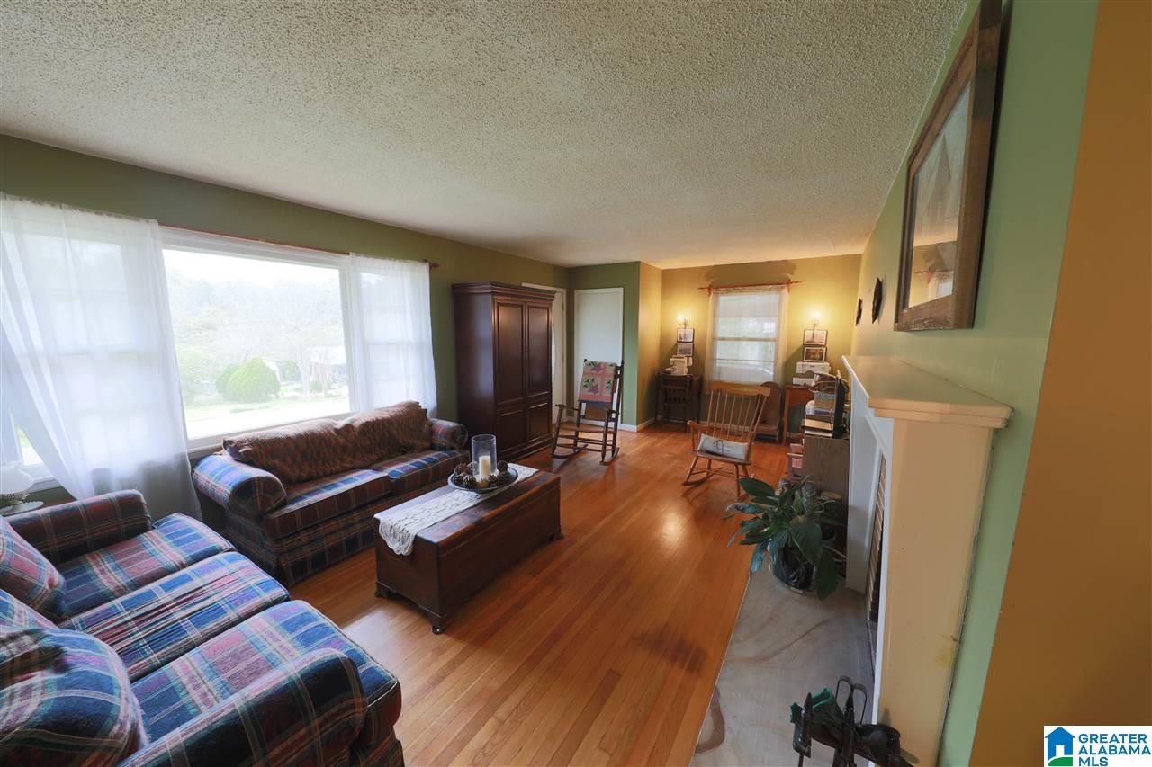8 Pine Circle Oneonta, AL 35121 - Photo 9 of 20