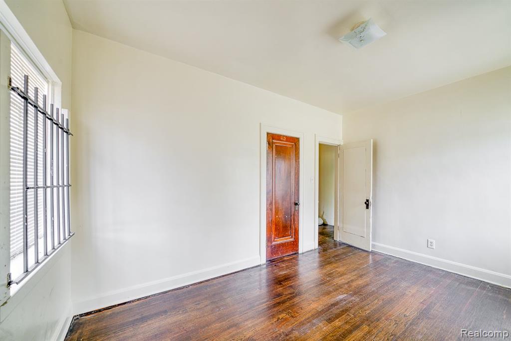 5106 Devonshire Road Detroit, MI 48224 - Photo 12 of 28