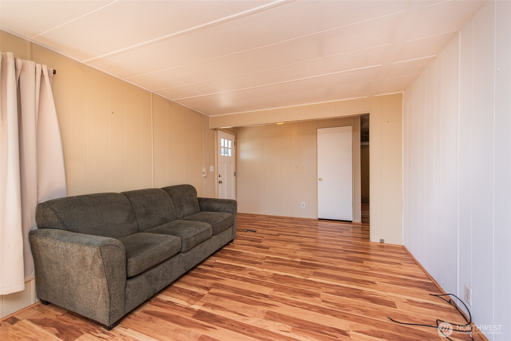 921 South 3rd Avenue, Unit 15 Sequim, WA 98382 - Photo 12 of 34