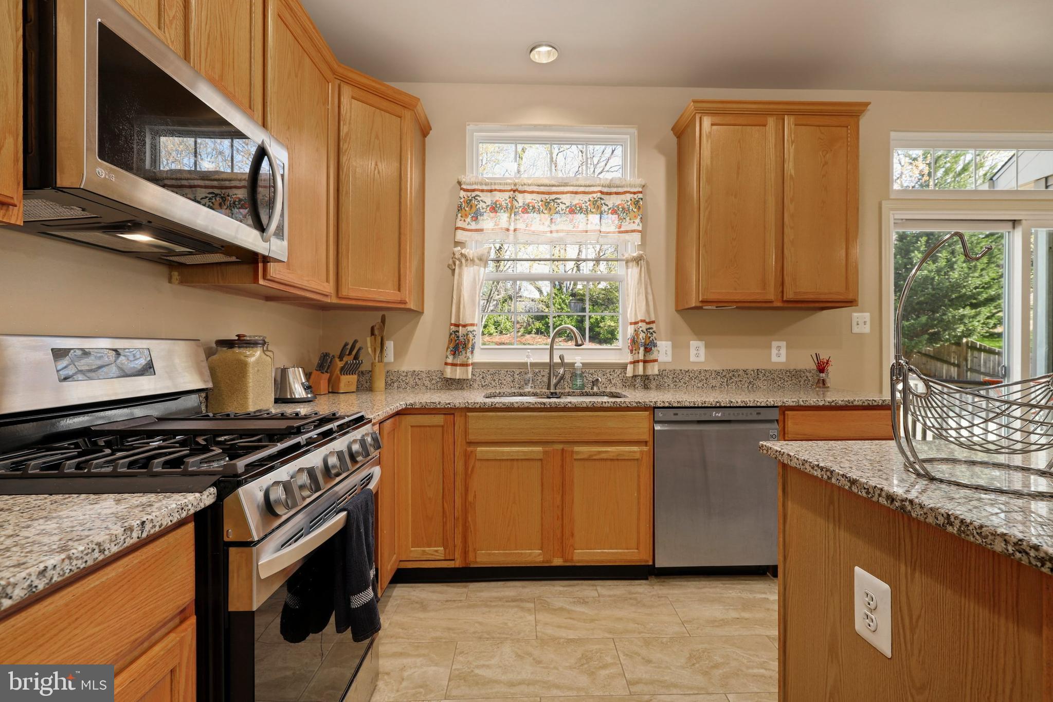 2114 Walnut Ridge Court Frederick, MD 21702 - Photo 11 of 45 Gallery Image 11