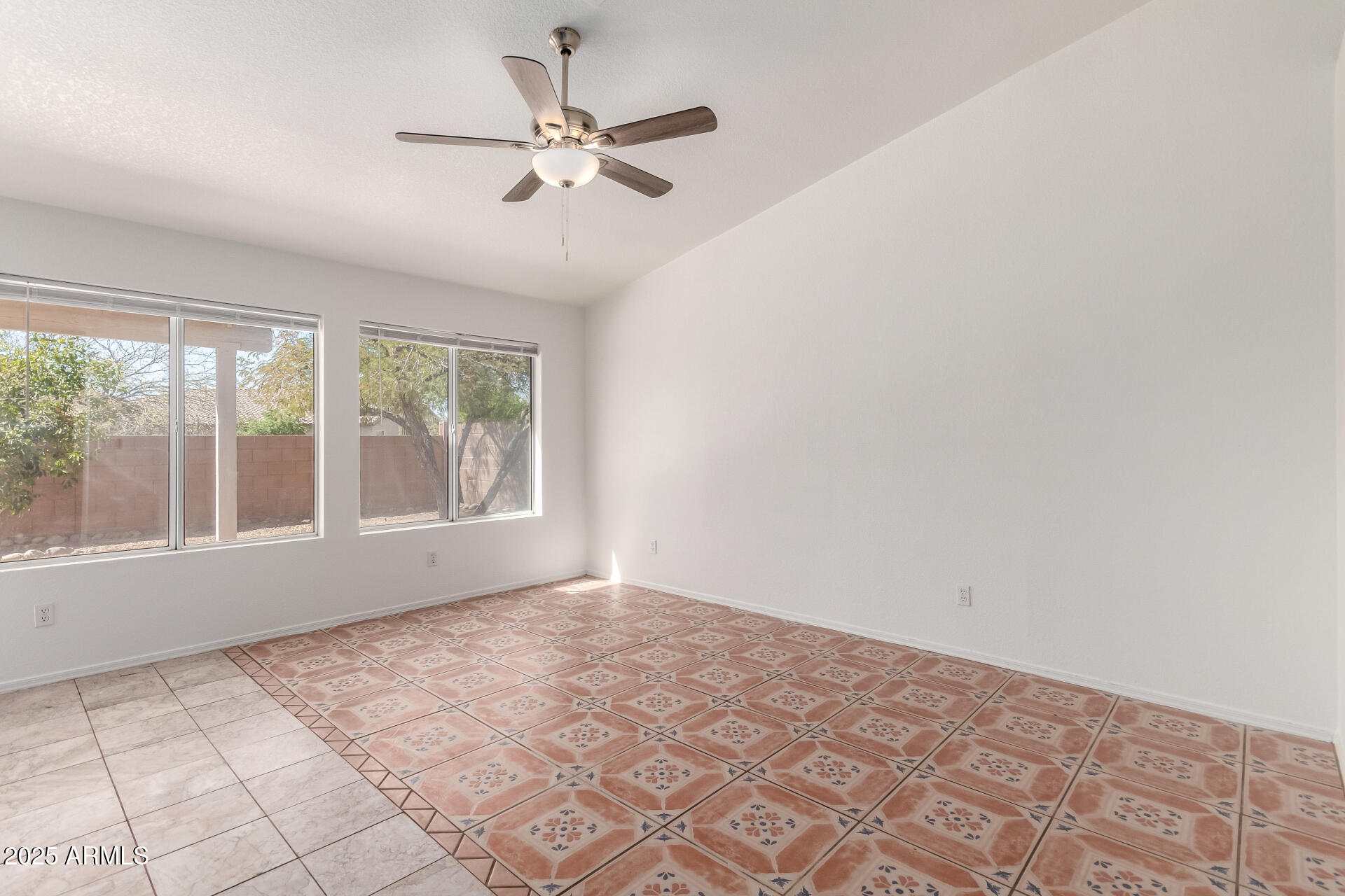 8903 North Soft Winds Drive Tucson, AZ 85742 - Photo 11 of 36 11 - Soft Winds