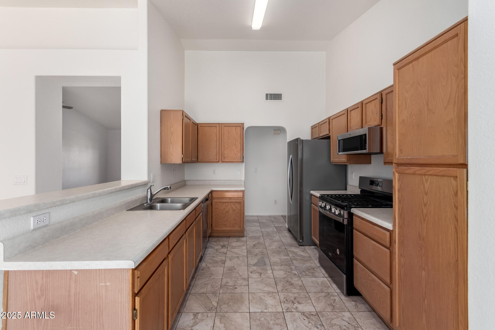 8903 North Soft Winds Drive Tucson, AZ 85742 - Photo 15 of 36 15 - Soft Winds