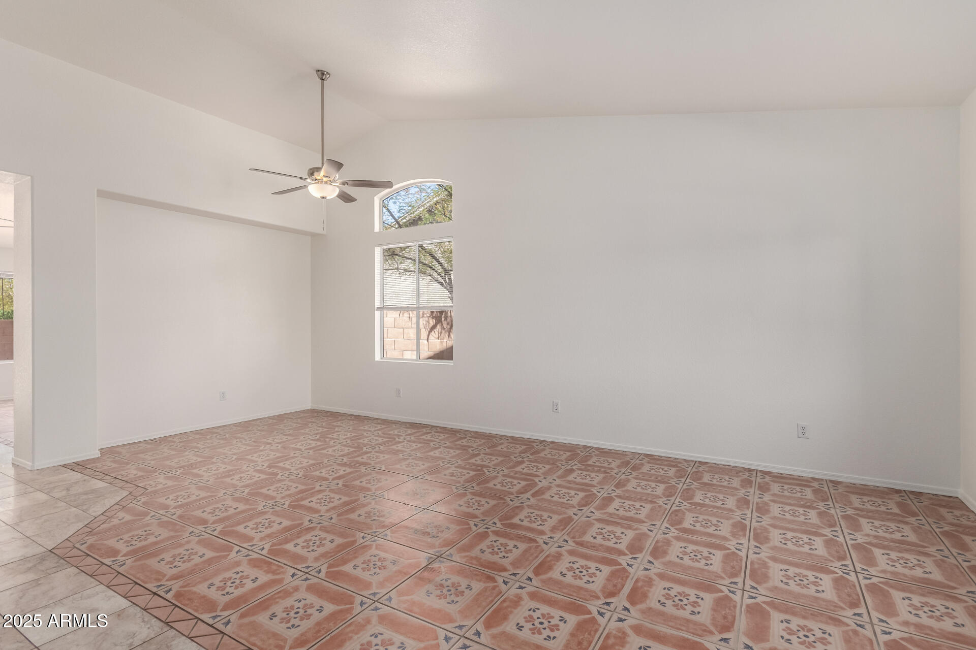 8903 North Soft Winds Drive Tucson, AZ 85742 - Photo 7 of 36 7 - Soft Winds