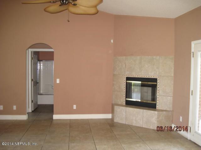 3038 Thunder Road Middleburg, FL 32068 - Photo 5 of 13 BEFORE_familyrm