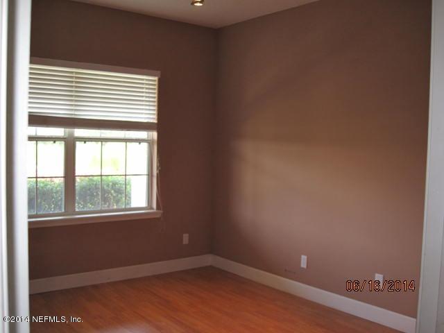 3038 Thunder Road Middleburg, FL 32068 - Photo 8 of 13 BEFORE_guestbed3
