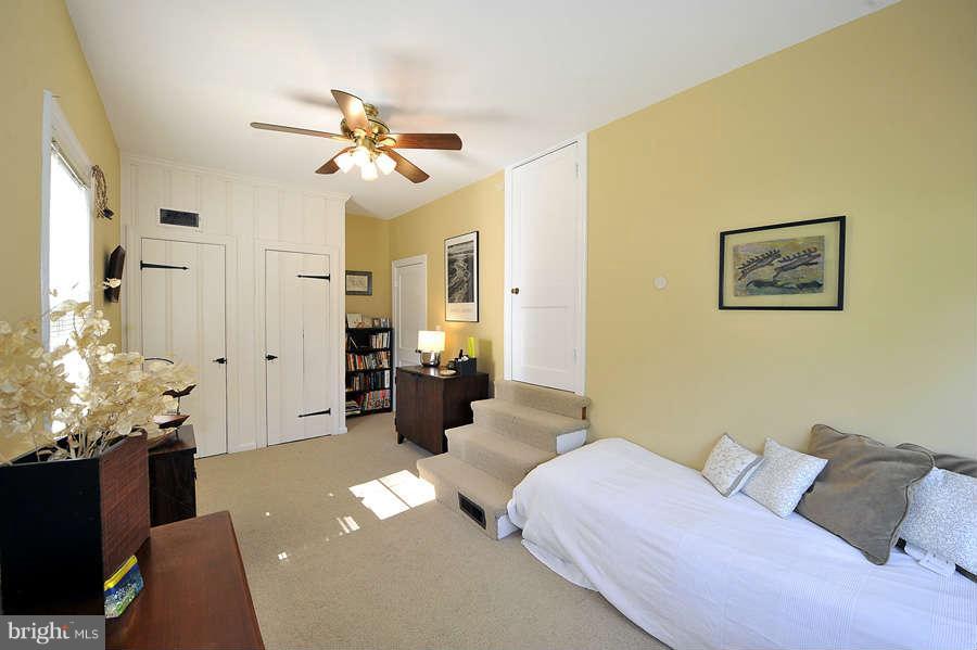 212 East Melbourne Avenue Silver Spring, MD 20901 - Photo 15 of 30 Bedroom