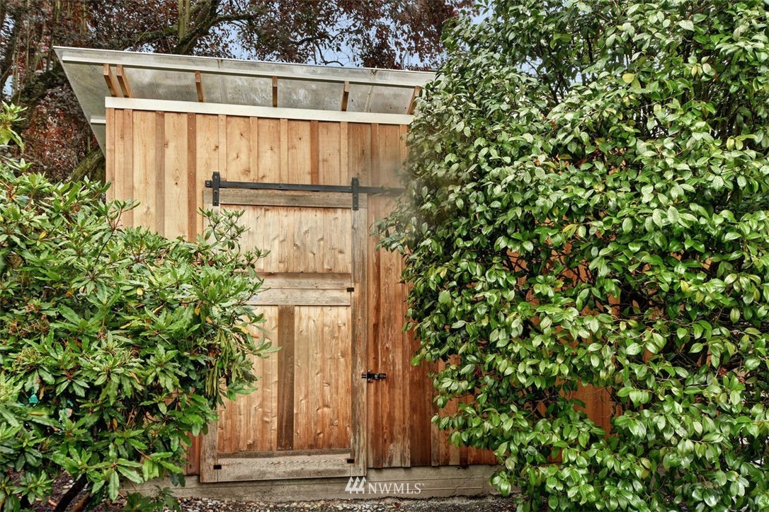 318 North 74th Street Seattle, WA 98103 - Photo 22 of 25 Gallery Image 22