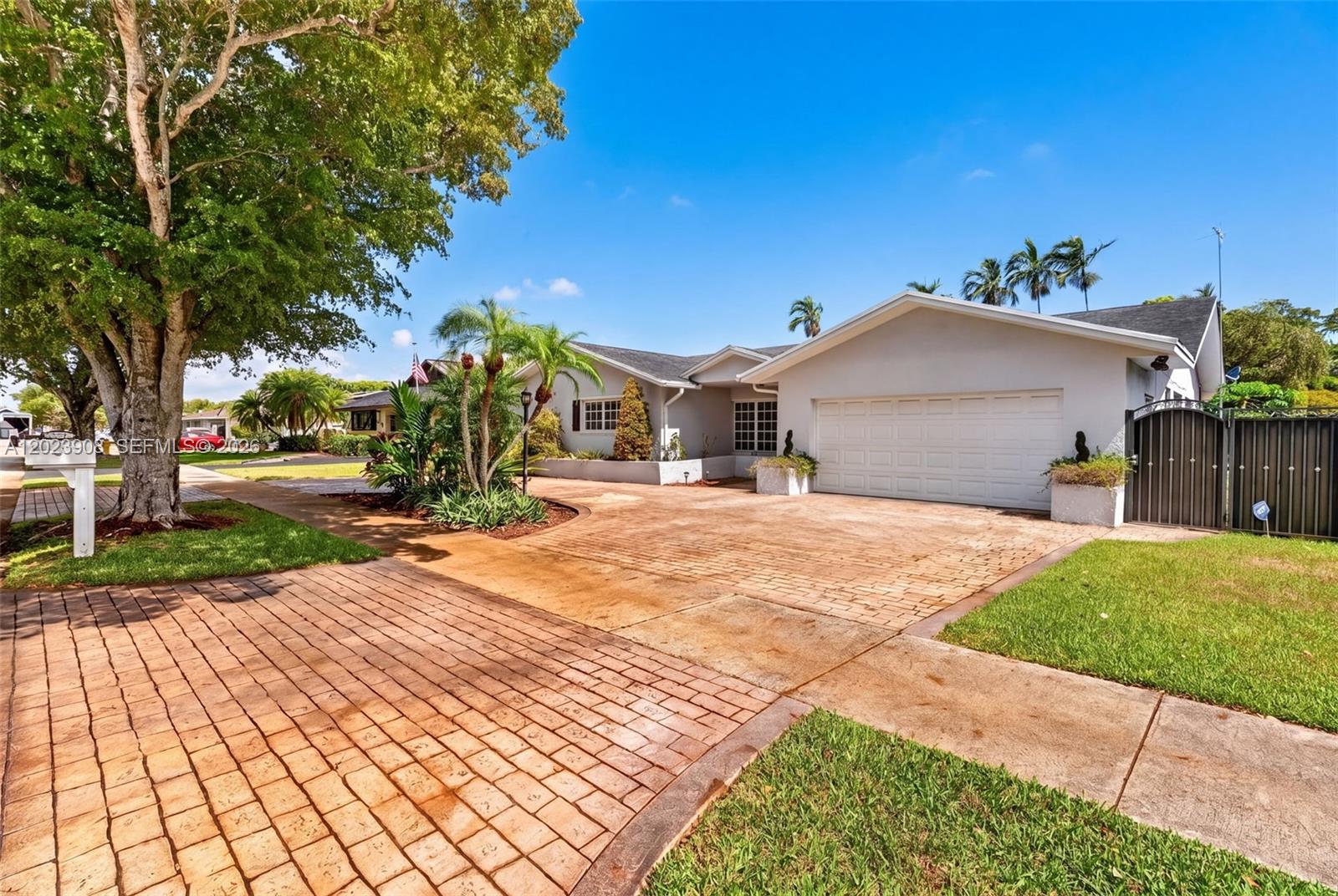 14001 Southwest 108th Street Miami, FL 33186 - Photo 21 of 25
