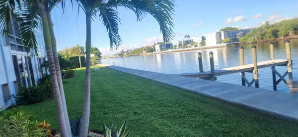 $3,400 | 5550 North Ocean Boulevard, Unit 106, Ocean Ridge, FL 33435