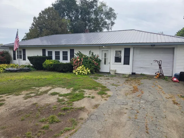 $210,000 | 20 Burton Street, Hartland, ME 04943