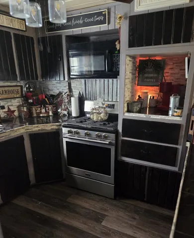 $210,000 | 20 Burton Street, Hartland, ME 04943