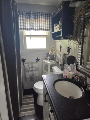 $210,000 | 20 Burton Street, Hartland, ME 04943