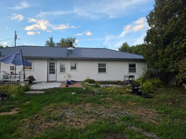 $210,000 | 20 Burton Street, Hartland, ME 04943