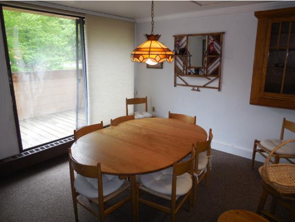 1275 Notchbrook Road, Unit 18AB Stowe, VT 05672 - Photo 3 of 10 Gallery Image 3