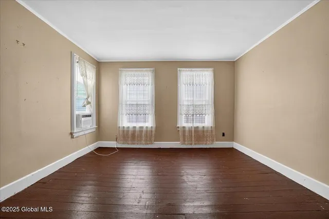 $249,900 | 302 South William Street, Johnstown, NY 12095