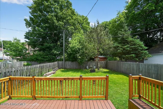 $249,900 | 302 South William Street, Johnstown, NY 12095