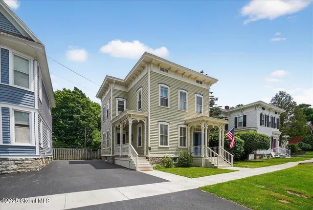 $249,900 | 302 South William Street, Johnstown, NY 12095