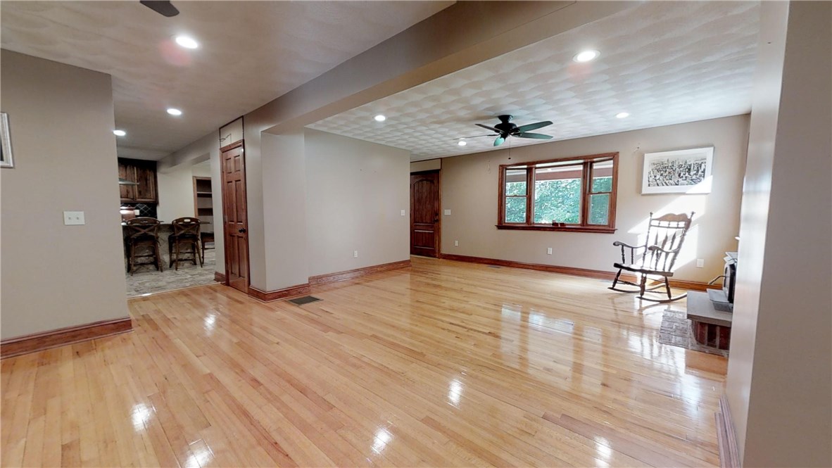 384 Ten Rod Road Exeter, RI 02822 - Photo 16 of 27
