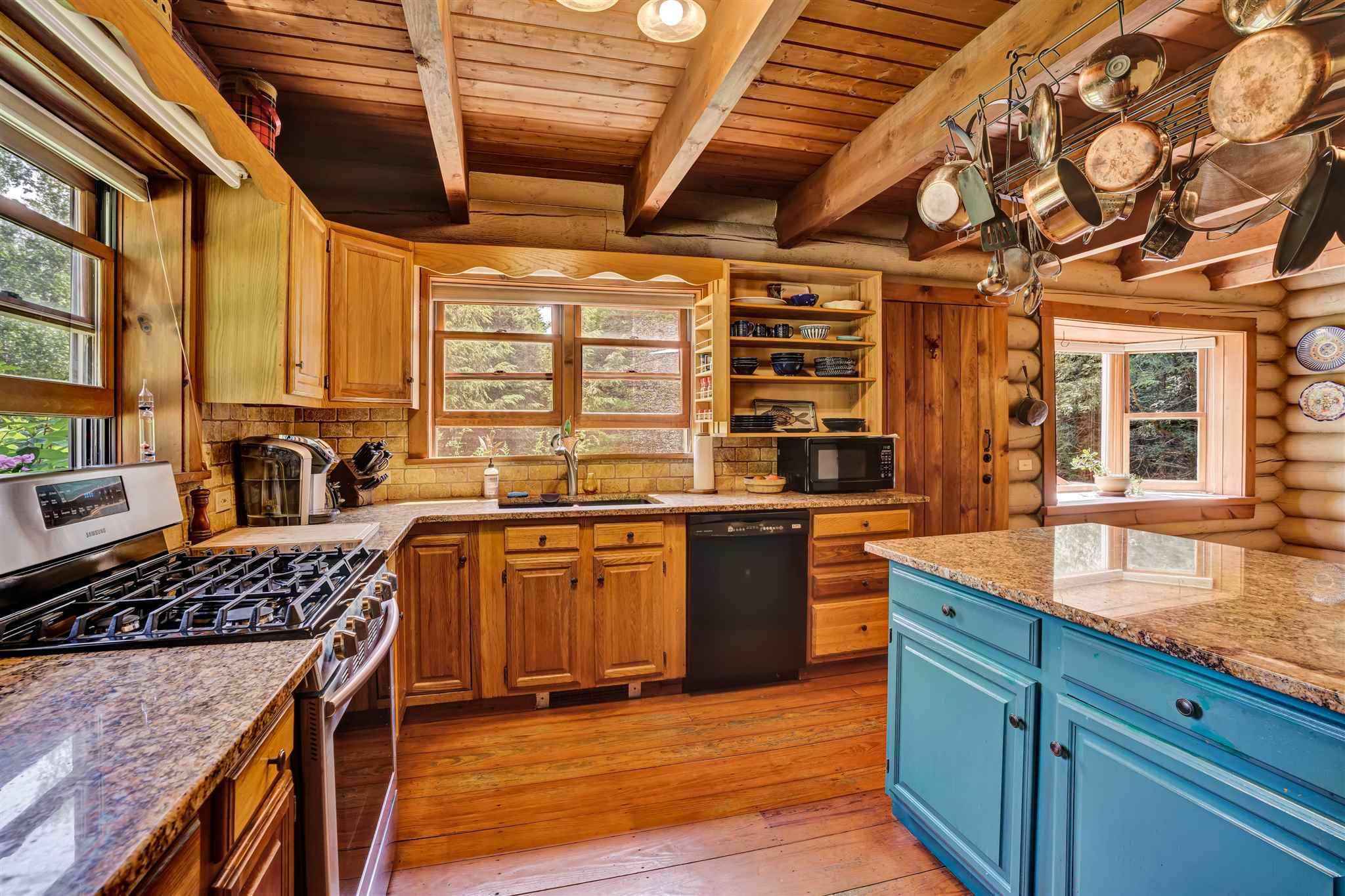 491 Perry Lea Road Waterbury, VT 05676 - Photo 5 of 38