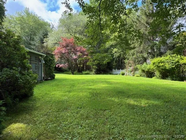 $3,000 | 529 North Madison Road, Guilford, CT 06437