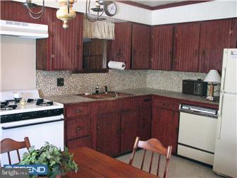 244 Clamer Road Ewing, NJ 08628 - Photo 4 of 10 Kitchen