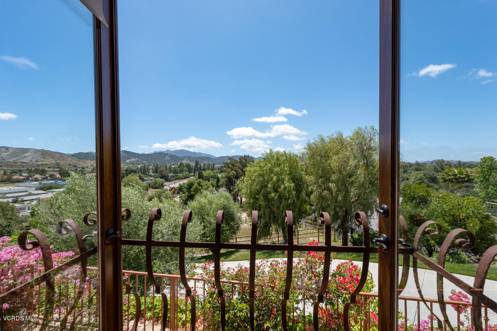969 Rancho Road Thousand Oaks, CA 91362 - Photo 16 of 54 a view of a city from a balcony