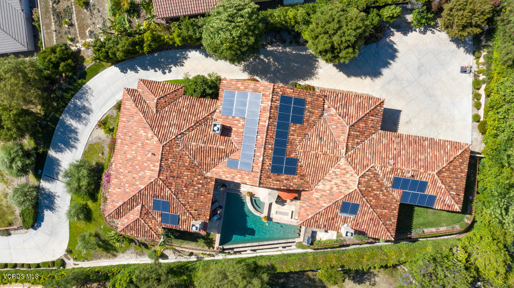 969 Rancho Road Thousand Oaks, CA 91362 - Photo 43 of 54 an aerial view of a house
