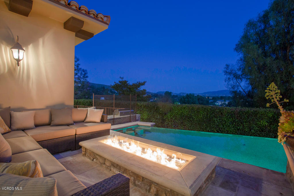 969 Rancho Road Thousand Oaks, CA 91362 - Photo 53 of 54 Cozy Glass Fire Pit