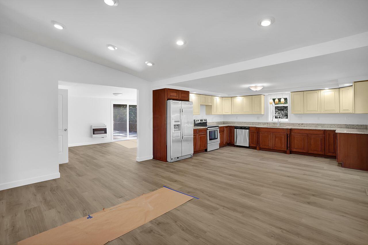 72370 Brooks Martin Road McArthur, OH 45651 - Photo 11 of 37 DSC00353