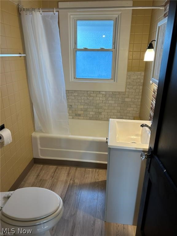 937 Clement Street Akron, OH 44306 - Photo 9 of 19