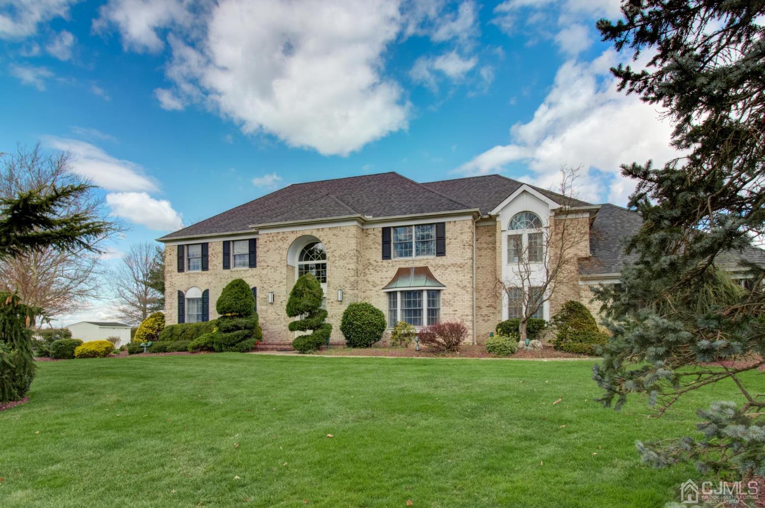 7 Parkview Road Cranbury, NJ 08512 - Photo 1 of 54 Gallery Image 1
