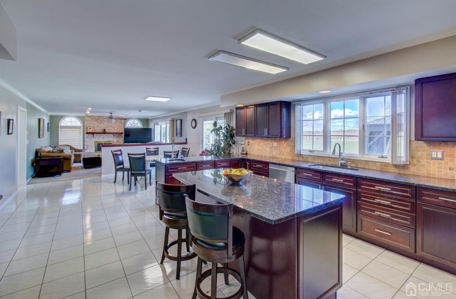 7 Parkview Road Cranbury, NJ 08512 - Photo 20 of 54 Gallery Image 20
