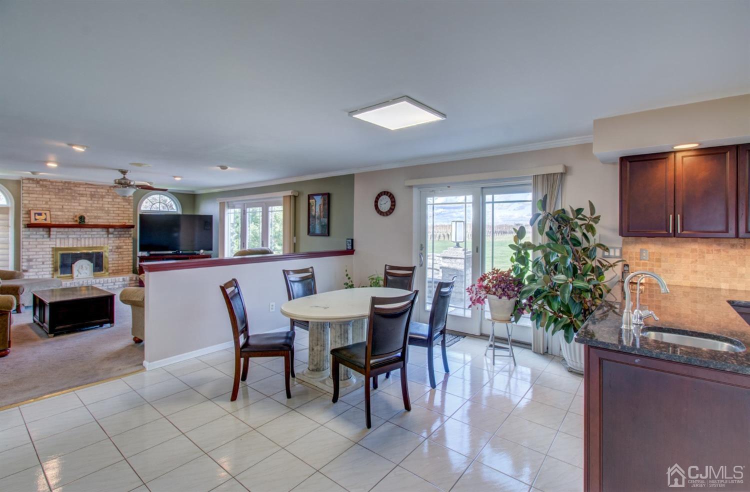 7 Parkview Road Cranbury, NJ 08512 - Photo 23 of 54 Gallery Image 23
