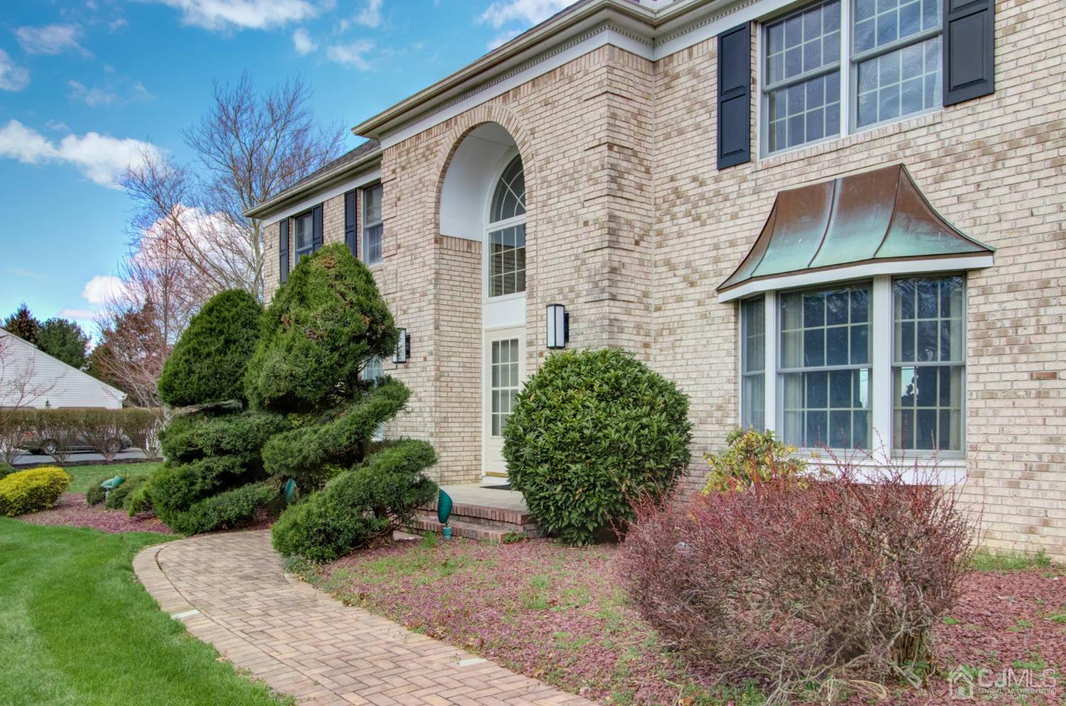 7 Parkview Road Cranbury, NJ 08512 - Photo 3 of 54 Gallery Image 3