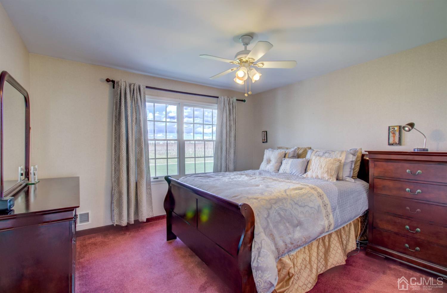 7 Parkview Road Cranbury, NJ 08512 - Photo 34 of 54 Gallery Image 34