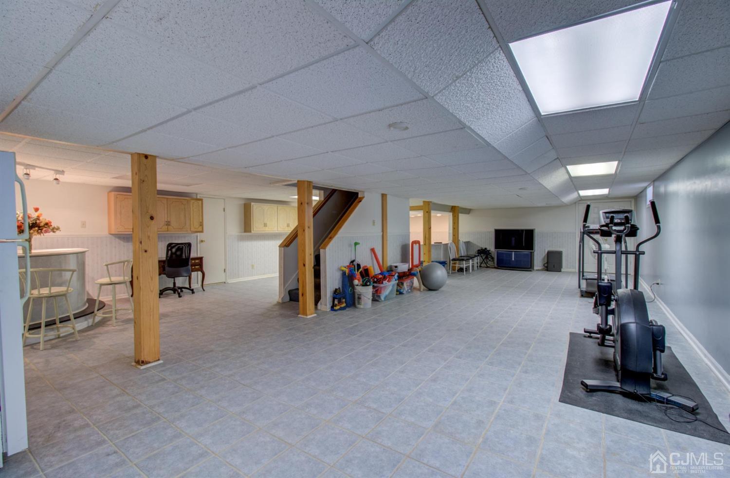 7 Parkview Road Cranbury, NJ 08512 - Photo 42 of 54 Gallery Image 42