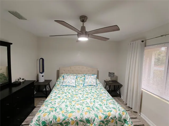 $1,550 | 2305 Northwest 48th Terrace, Gainesville, FL 32606