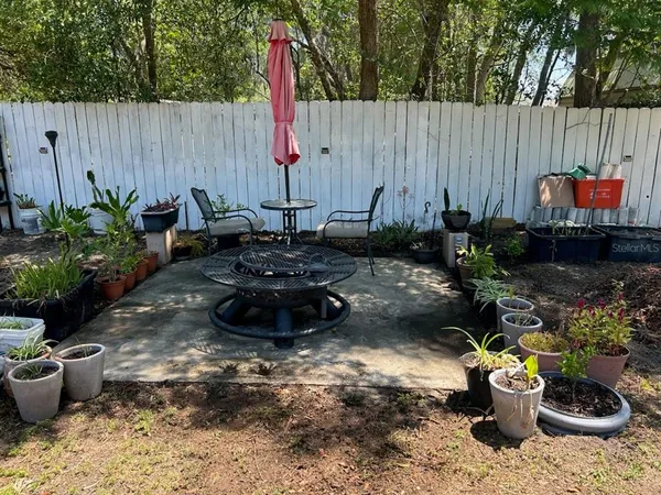 $1,400 | 2305 Northwest 48th Terrace, Gainesville, FL 32606