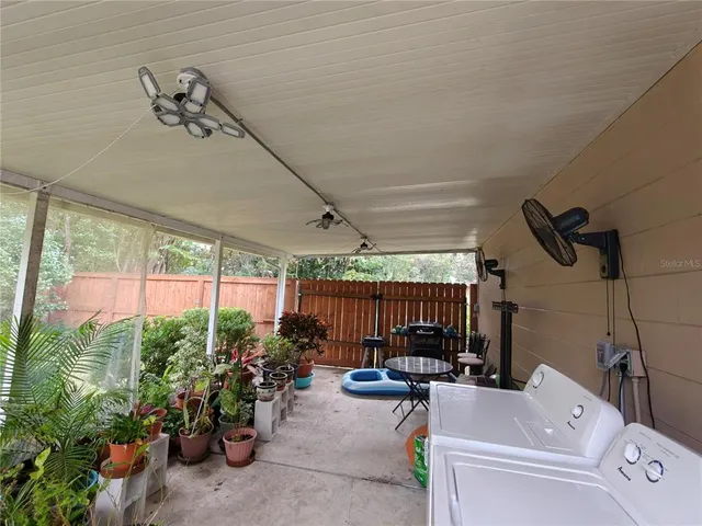 $1,550 | 2305 Northwest 48th Terrace, Gainesville, FL 32606